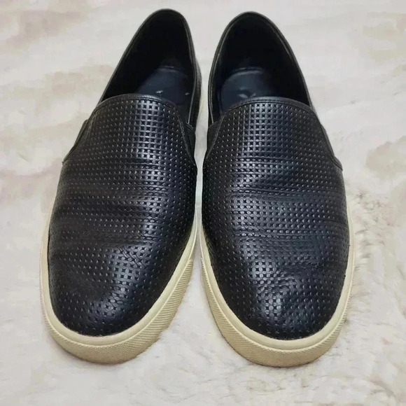 Vince Blair perforated black leather slip on sneakers loafers size 7 37 - Picture 2 of 6